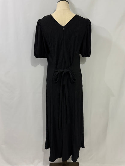 Crinkle Tie Dress Black